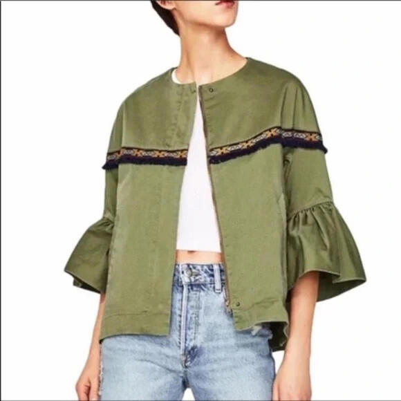 Zara Aztec Embroidered Crop Bell Sleeve Jacket Womens M Boho Green Indie Hippie - Picture 3 of 9